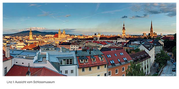 Linz - Aussicht vom Schlossmuseum als E-Card versenden